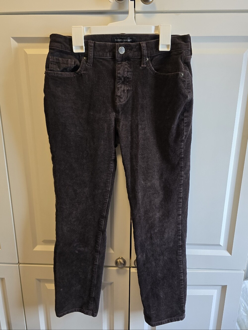 Banana Republic Women's Fine Wale Corduroy Pants Size 2 Dark Brown